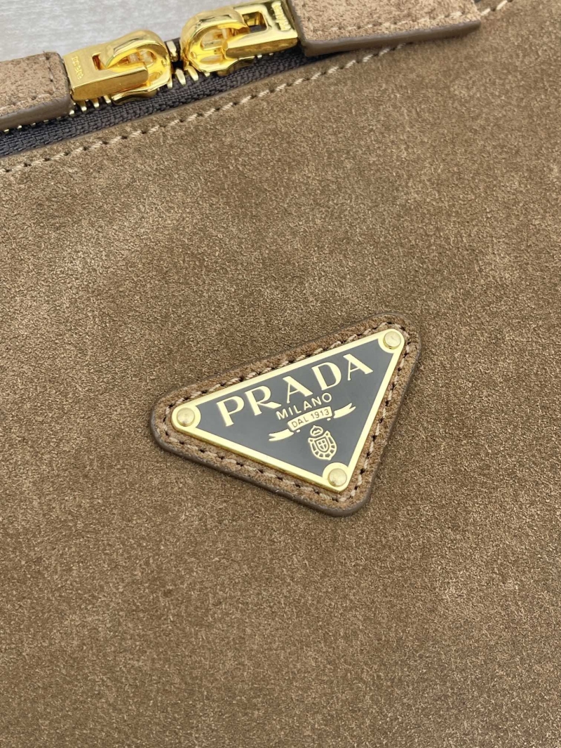 Pra*a top handle bags